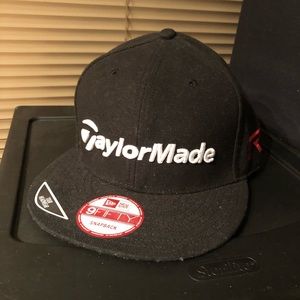 Taylormade black golf aeroburner hat (snapback)